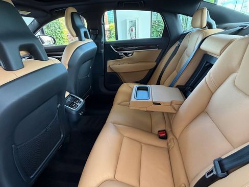 Used 2017 Volvo S90 T6 Momentum w/ Vision Package AWD/4WD image 22
