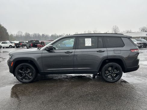 Used 2021 Jeep Grand Cherokee L Laredo image 6