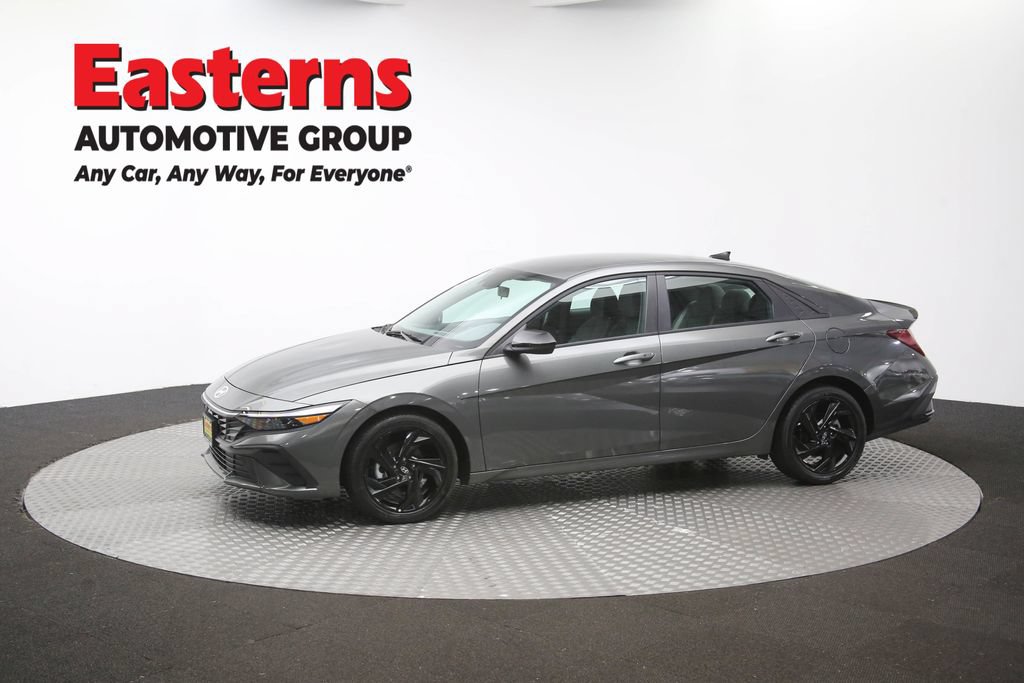 Used 2026 Hyundai Elantra Sport FWD image 59