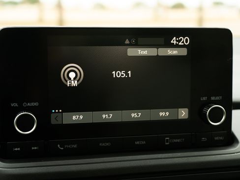 Certified 2024 Honda Accord LX image 30