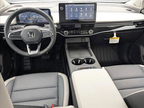 New 2026 Honda Prologue Touring image 15