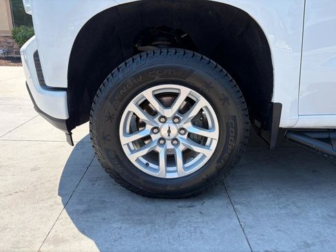 Used 2020 Chevrolet Silverado 1500 RST AWD/4WD image 24
