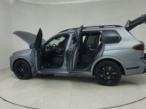 Used 2024 BMW X7 xDrive40i w/ M Sport Package image 78