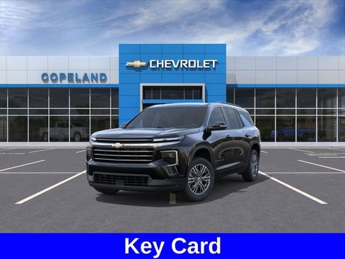 New 2026 Chevrolet Traverse LT w/ Driver Confidence Package AWD/4WD image 9