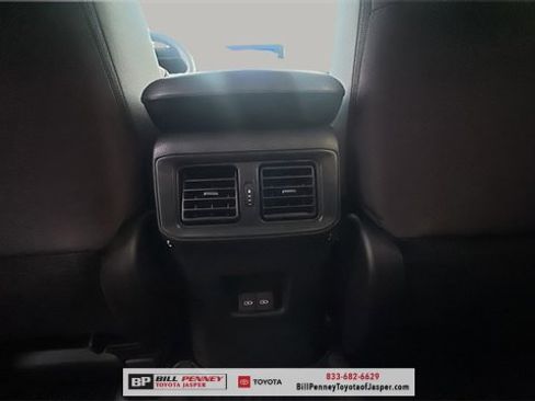 New 2025 Toyota RAV4 XLE image 14