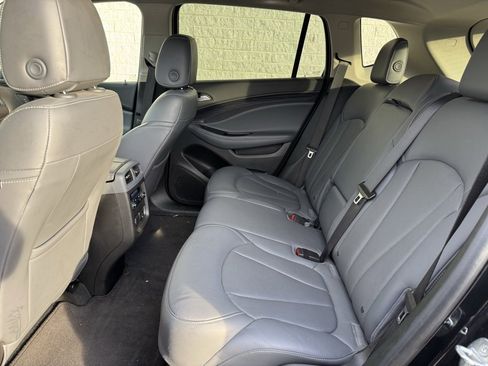 Used 2020 Buick Envision Essence image 13