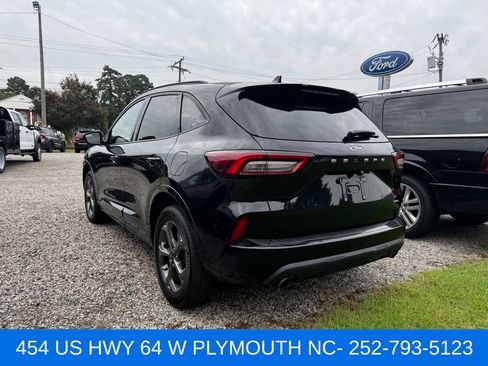 Used 2024 Ford Escape ST-Line AWD/4WD image 2