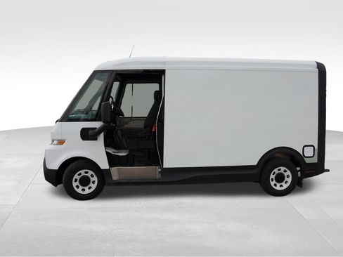 Used 2024 Chevrolet Brightdrop 400 w/ Commercial Equipment Package AWD/4WD image 9