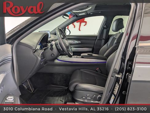 Used 2023 Genesis GV70 2.5T w/ Sport Prestige Package AWD/4WD image 18