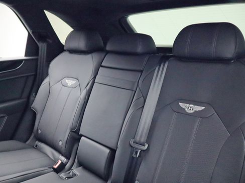 New 2025 Bentley Bentayga image 35