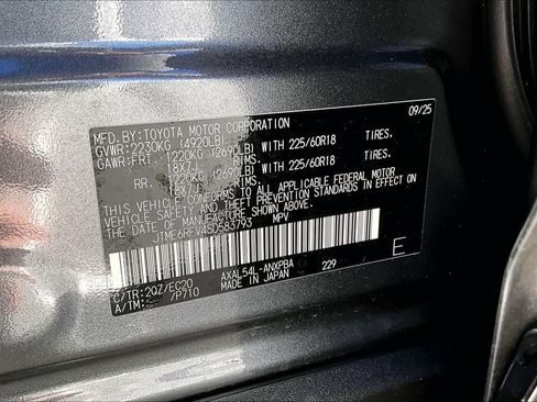 Certified 2025 Toyota RAV4 XSE image 32