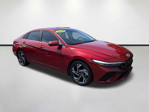 Used 2024 Hyundai Elantra Limited FWD image 1