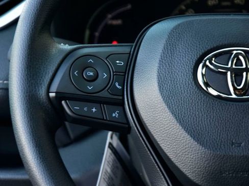 New 2025 Toyota RAV4 XLE image 14