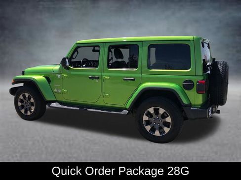Used 2019 Jeep Wrangler Unlimited Sahara AWD/4WD image 4