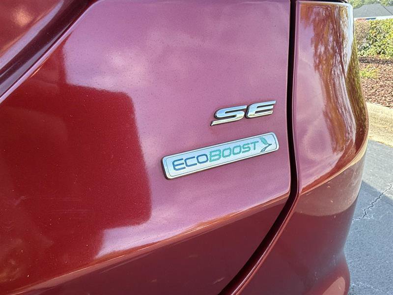 Used 2016 Ford Fusion SE w/ Equipment Group 201A FWD image 7