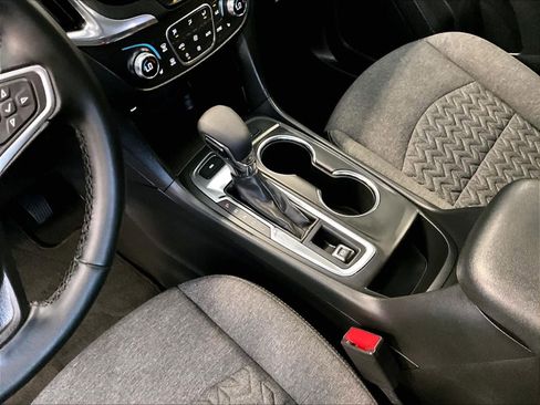 Used 2023 Chevrolet Equinox LT AWD/4WD image 21