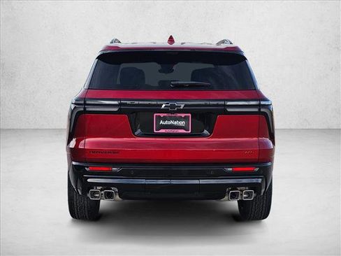 New 2026 Chevrolet Traverse RS image 8