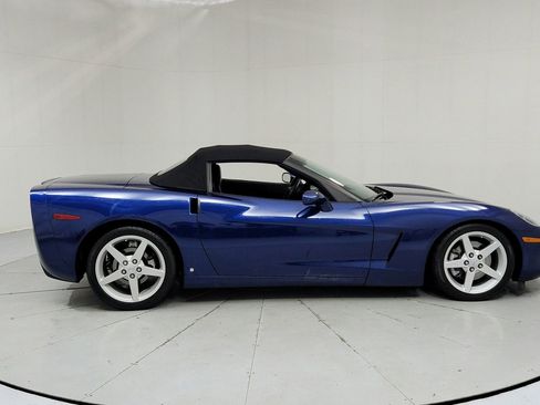 Used 2007 Chevrolet Corvette Convertible RWD image 6