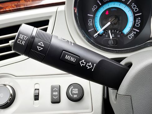 Used 2013 Buick LaCrosse Leather w/ Driver Confidence Package image 25