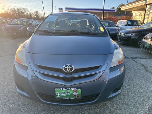 Used 2008 Toyota Yaris Sedan image 3