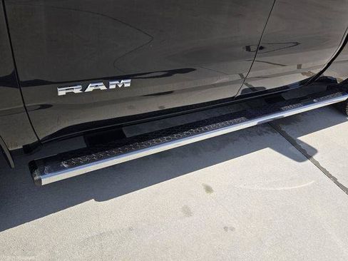 Used 2019 RAM 1500 Big Horn AWD/4WD image 10