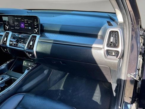 Used 2023 Kia Sorento EX w/ Panoramic Sunroof Package AWD/4WD image 25