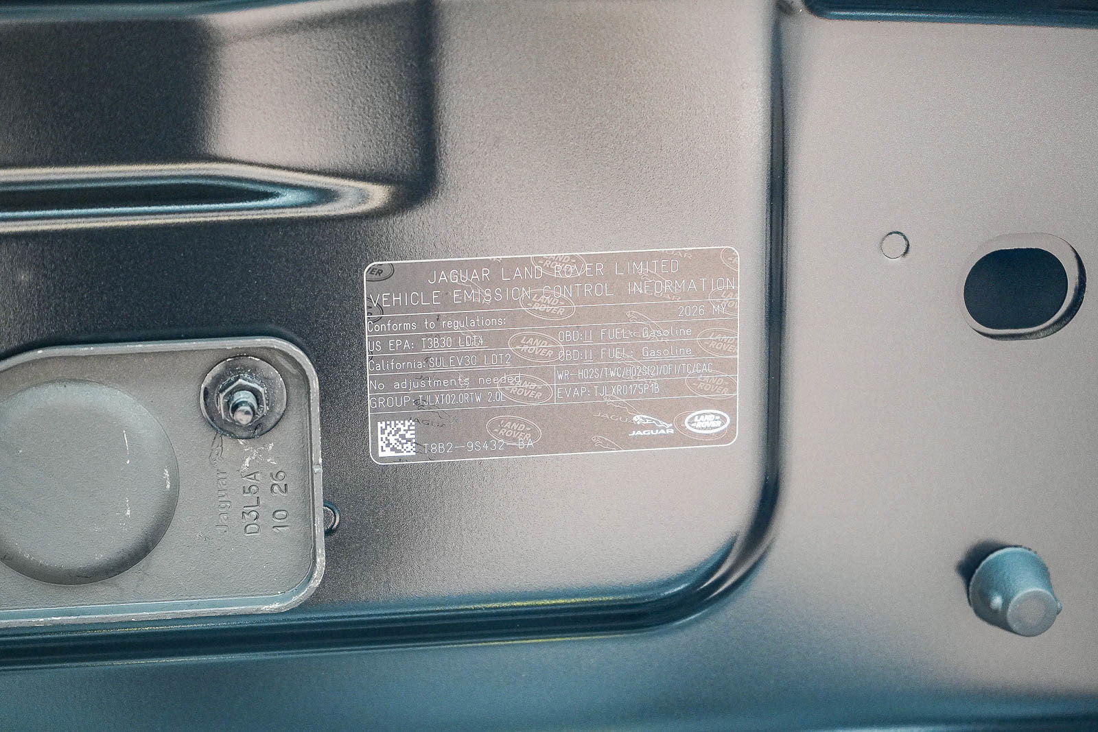 New 2026 Land Rover Defender 110 S AWD/4WD image 25