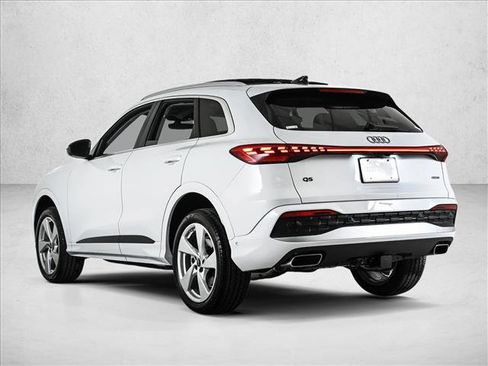 New 2025 Audi Q5 Premium Plus image 9