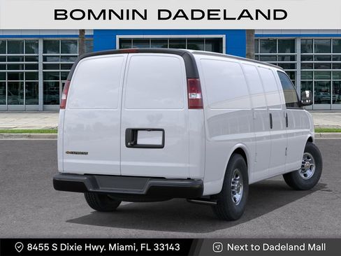 New 2026 Chevrolet Express 2500 RWD image 5