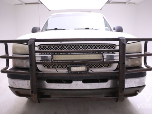 Used 2004 Chevrolet Silverado 1500 4x4 Extended Cab image 7