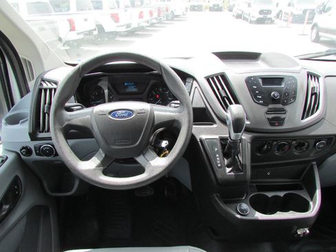 Used 2019 Ford Transit 150 XL RWD image 19