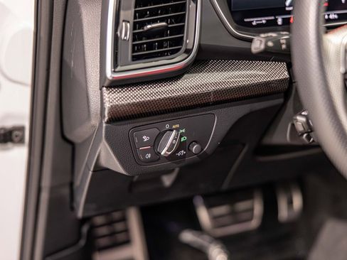 Used 2023 Audi SQ5 Premium Plus w/ Premium Plus Package image 21