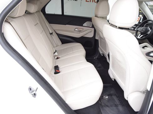 Used 2021 Mercedes-Benz GLE 350 4MATIC image 19