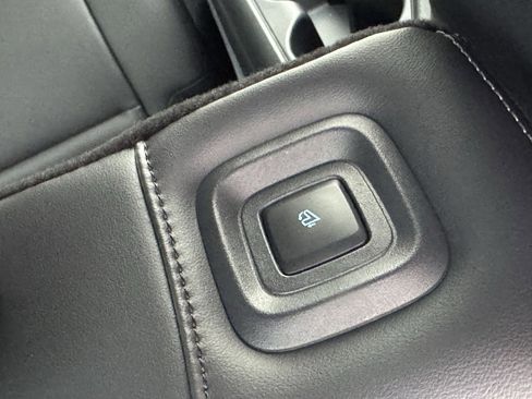 New 2025 Ford Expedition Max Platinum w/ Stealth Performance Package image 30