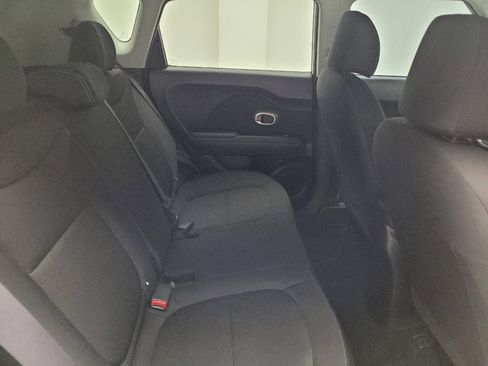 Used 2019 Kia Soul FWD image 19