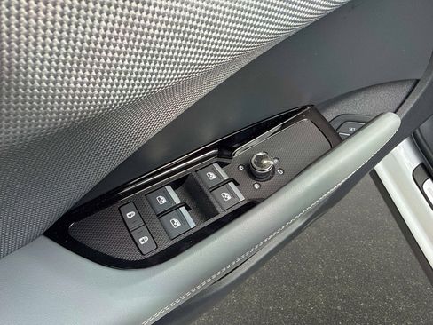 New 2026 Audi Q3 quattro 2.0T AWD/4WD image 18