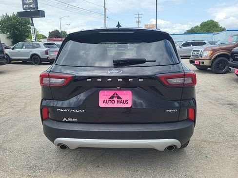 Used 2023 Ford Escape Platinum AWD/4WD image 20