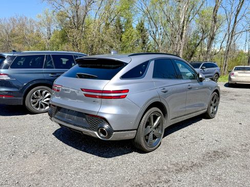 Used 2025 Genesis GV70 2.5T w/ Sport Prestige Package AWD/4WD image 6