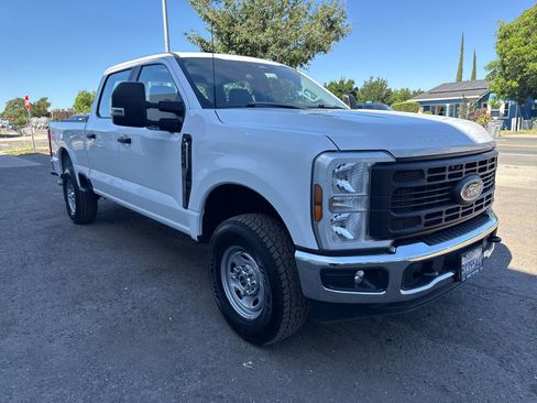 Used 2024 Ford F250 XL w/ XL Off-Road Package AWD/4WD image 7