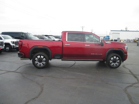 Used 2024 GMC Sierra 2500 Denali w/ Denali Reserve Package AWD/4WD image 5