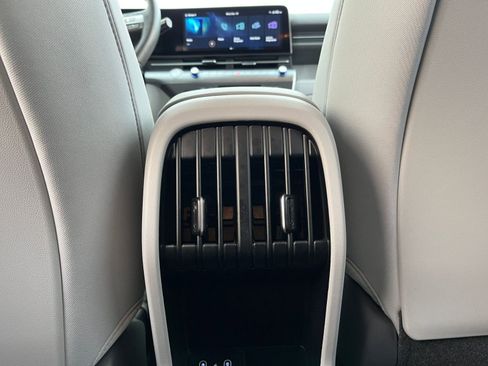 Used 2025 Hyundai Kona SEL image 24