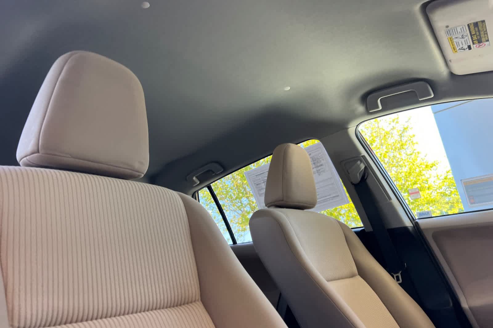 Used 2013 Toyota RAV4 LE AWD/4WD image 17