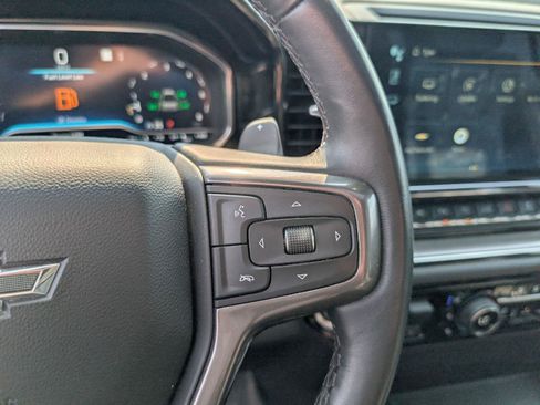 Used 2022 Chevrolet Silverado 1500 ZR2 w/ Technology Package AWD/4WD image 17