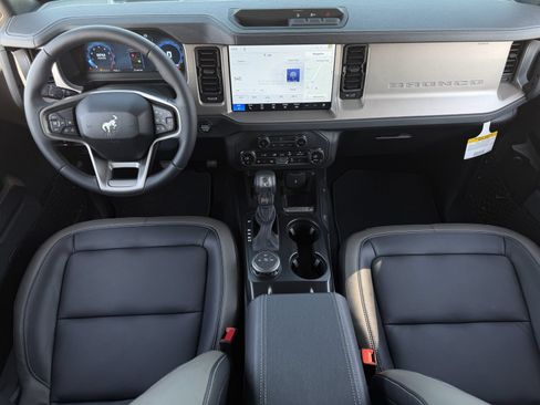 New 2026 Ford Bronco Outer Banks AWD/4WD image 10
