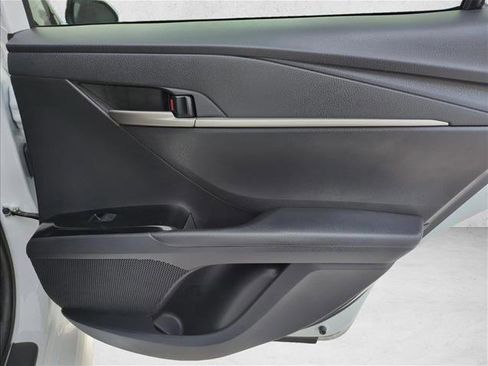 Used 2026 Toyota Camry SE image 25