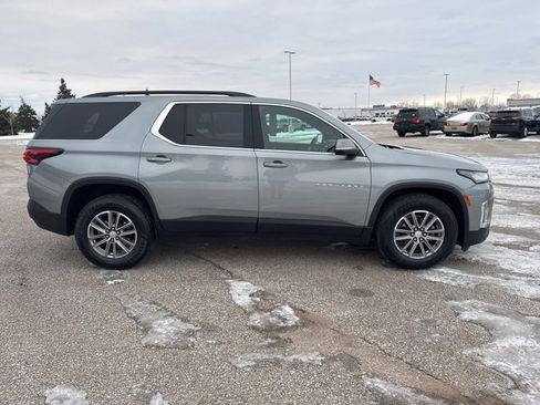 Certified 2023 Chevrolet Traverse LT image 4