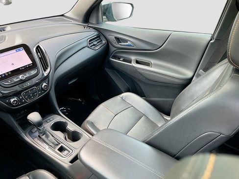 Used 2023 Chevrolet Equinox Premier AWD/4WD image 23