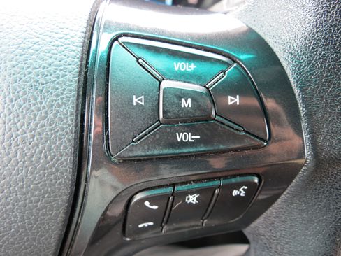 Used 2017 Ford Explorer Base FWD image 13