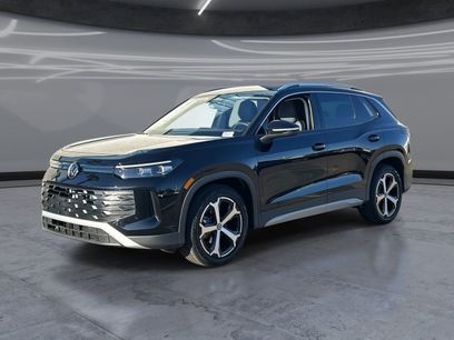 New 2026 Volkswagen Tiguan SE