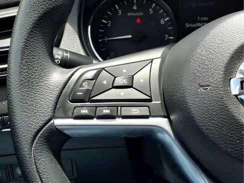 Used 2021 Nissan Rogue Sport S FWD image 24